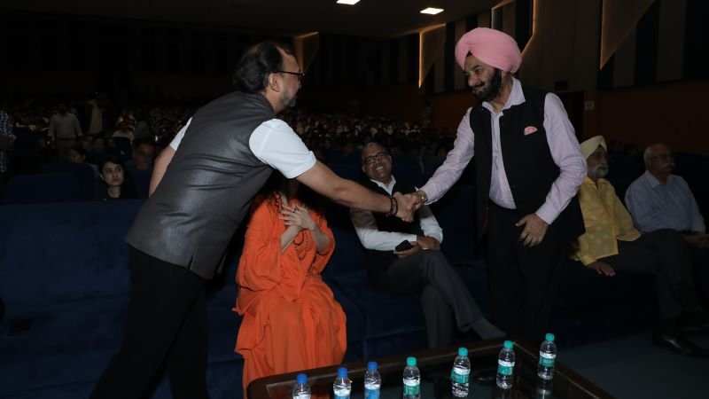 Catalyst Viraaj keynote at national conference on emotional intelligence